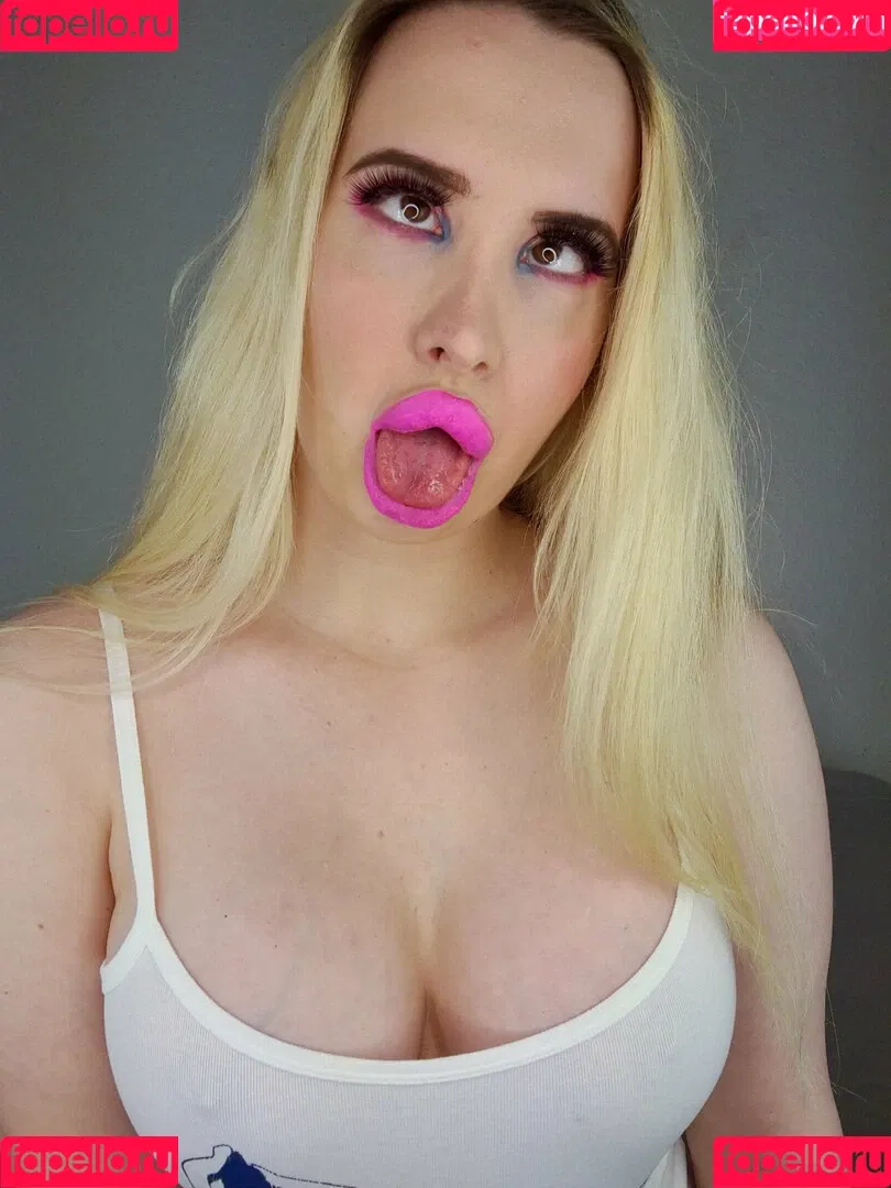 vivianroseofficial Onlyfans Photo Gallery 