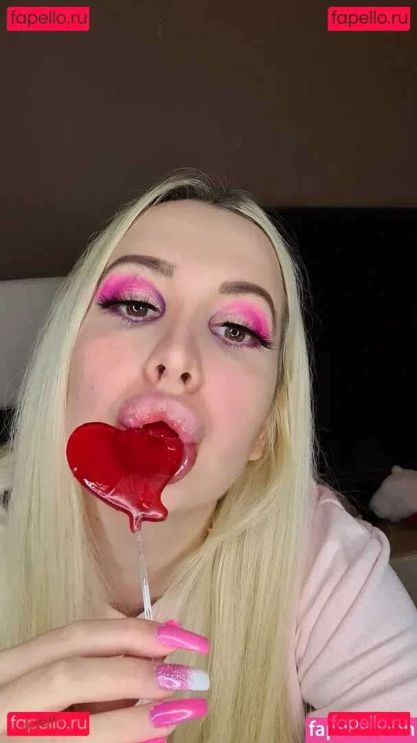 vivianroseofficial Onlyfans Photo Gallery 