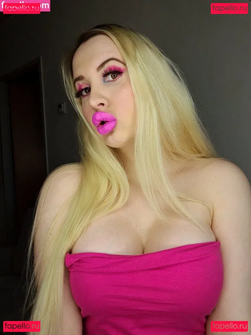 vivianroseofficial Onlyfans Photo Gallery 