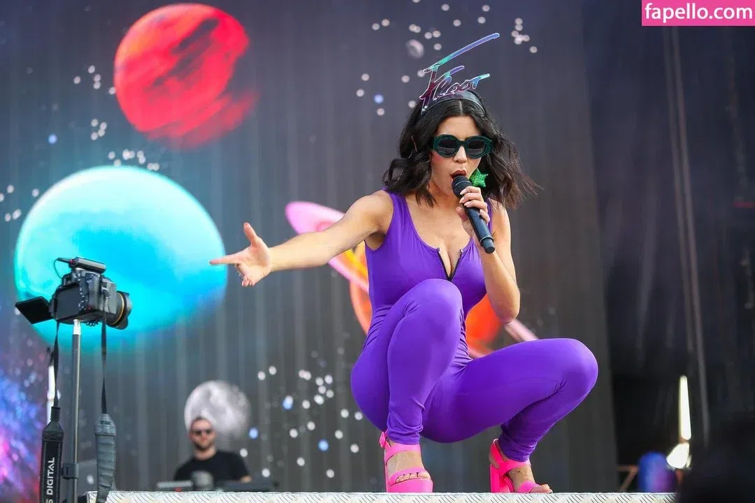 maaryam Onlyfans Photo Gallery 