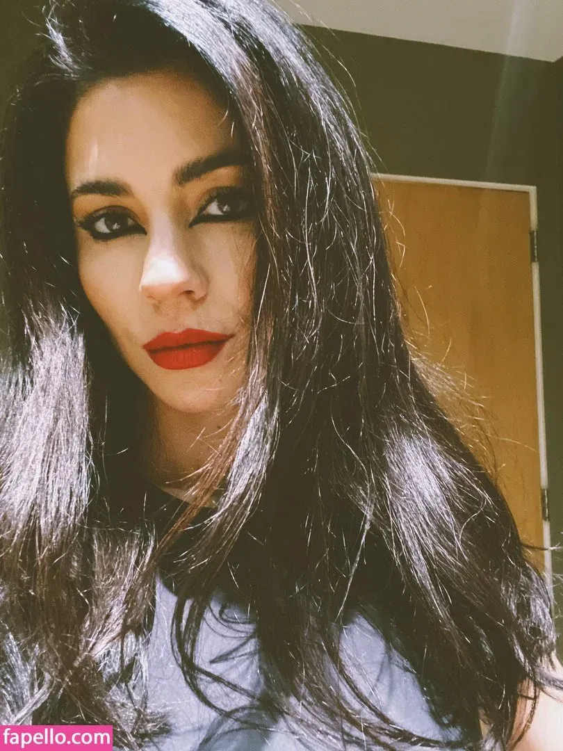 maaryam Onlyfans Photo Gallery 