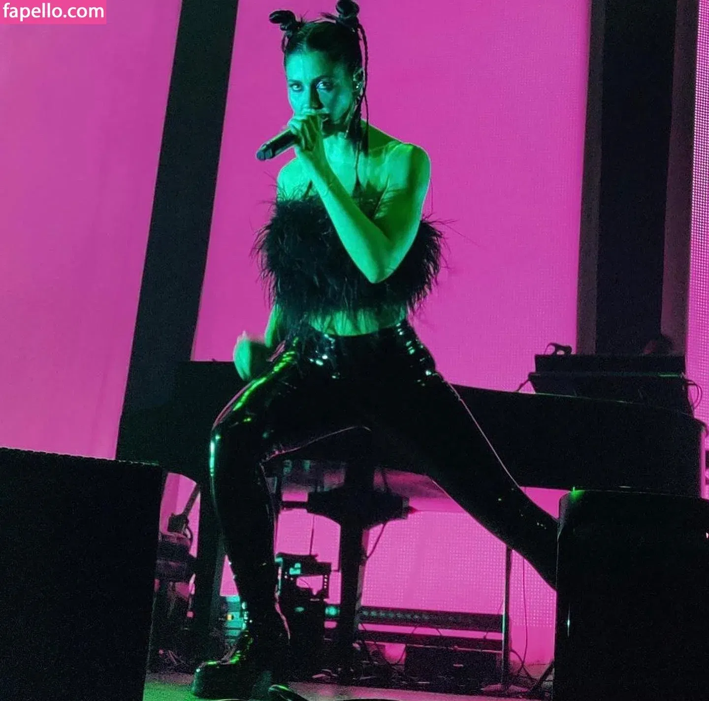 maaryam Onlyfans Photo Gallery 