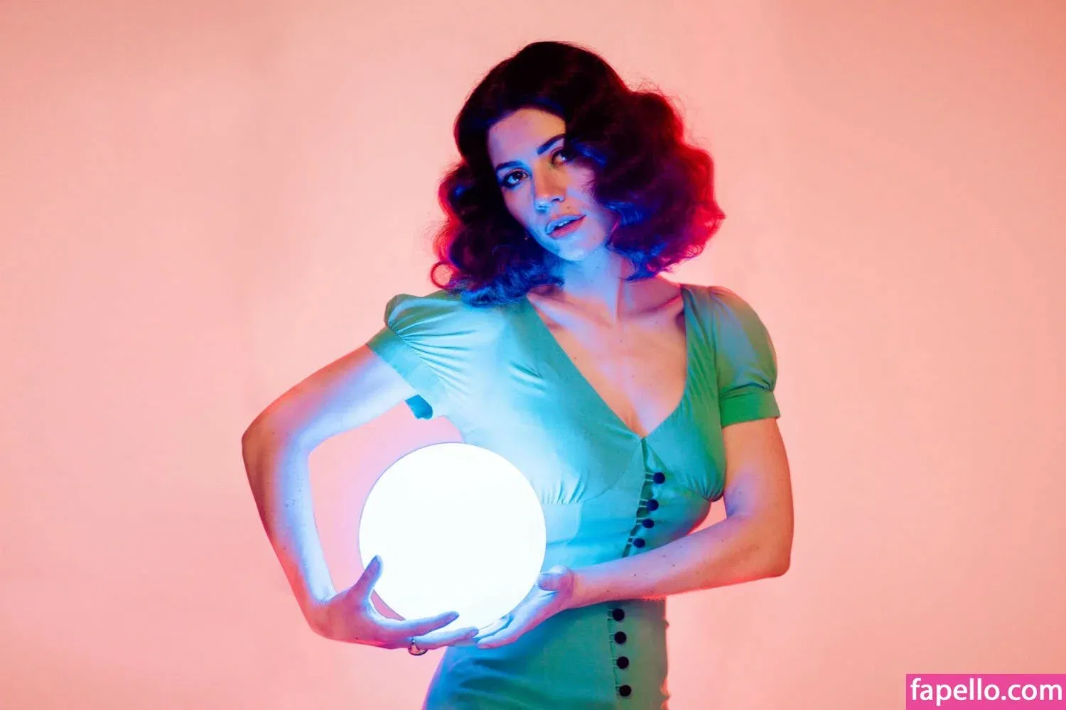 maaryam Onlyfans Photo Gallery 