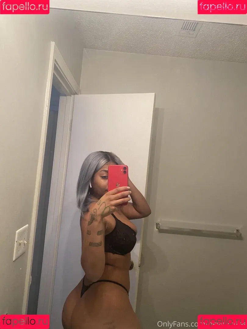 Nevvycakes Onlyfans Photo Gallery 