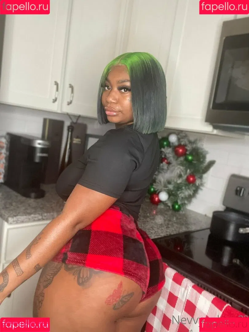 Nevvycakes Onlyfans Photo Gallery 