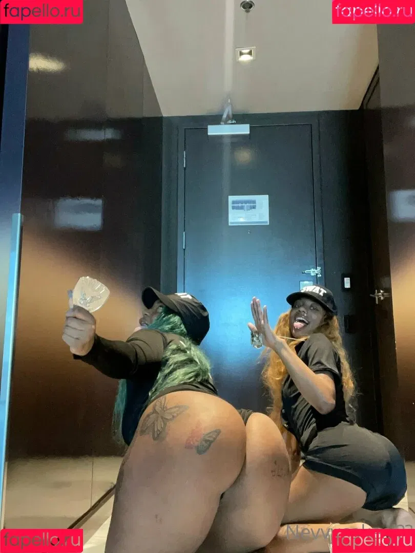 Nevvycakes Onlyfans Photo Gallery 