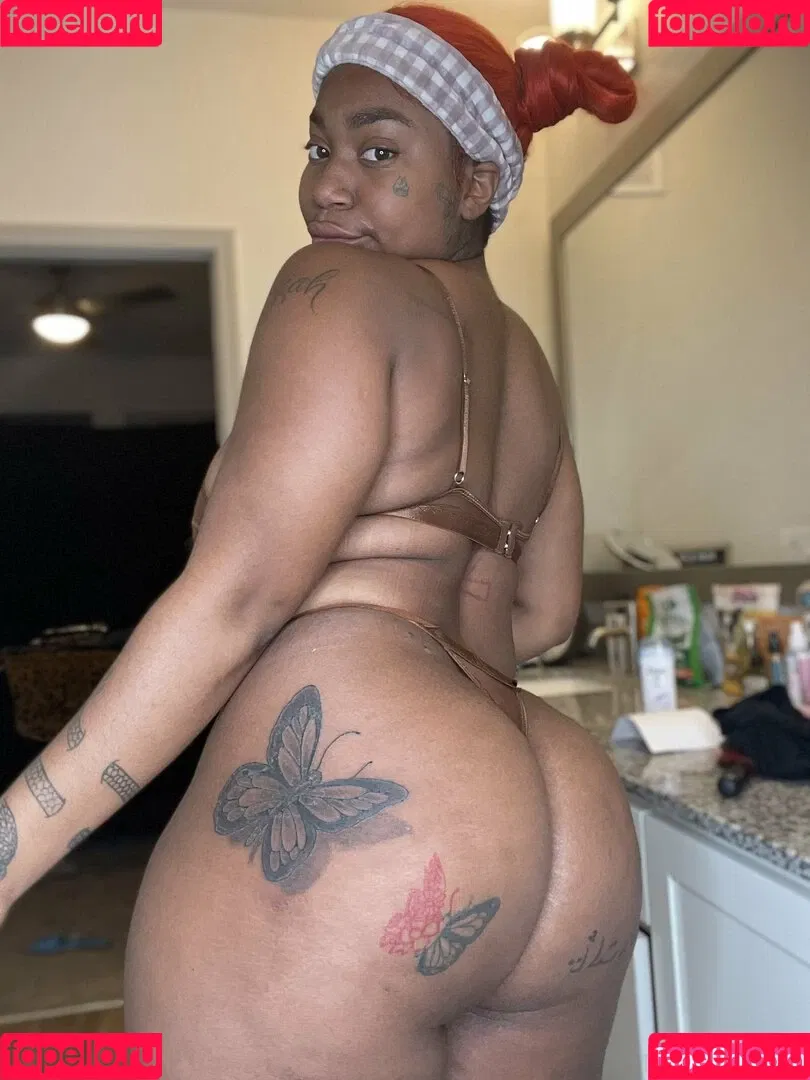 Nevvycakes Onlyfans Photo Gallery 