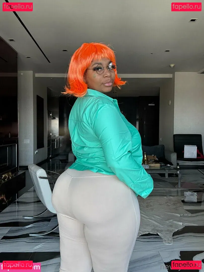 Nevvycakes Onlyfans Photo Gallery 