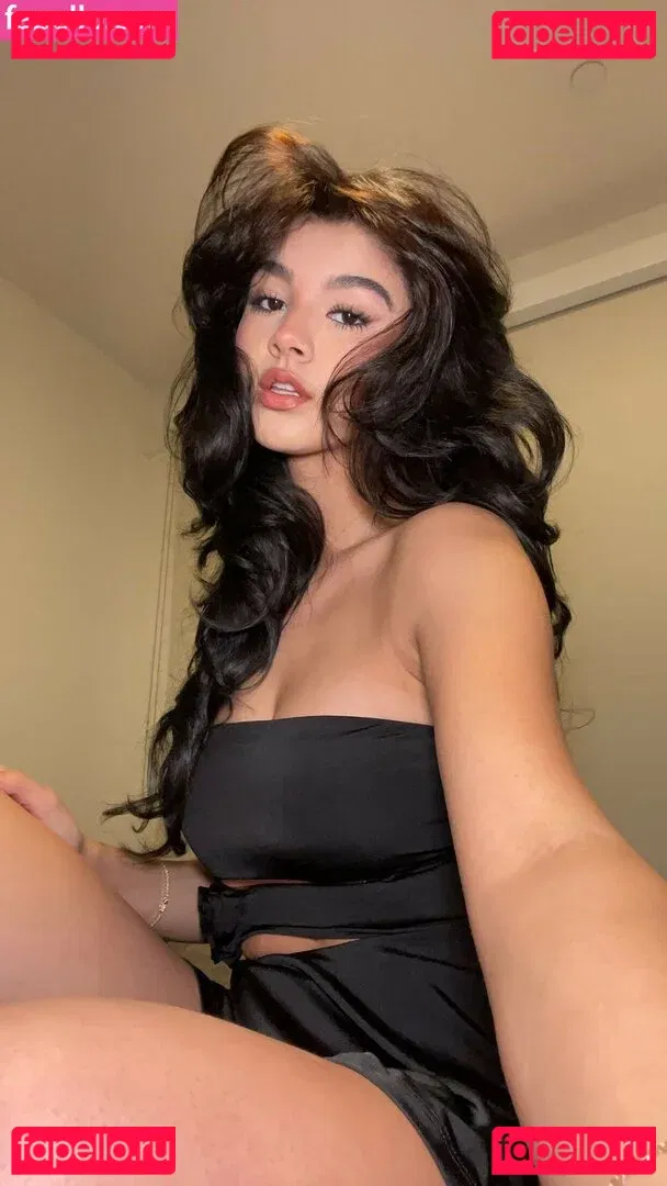 Sara Echeagaray Onlyfans Photo Gallery 