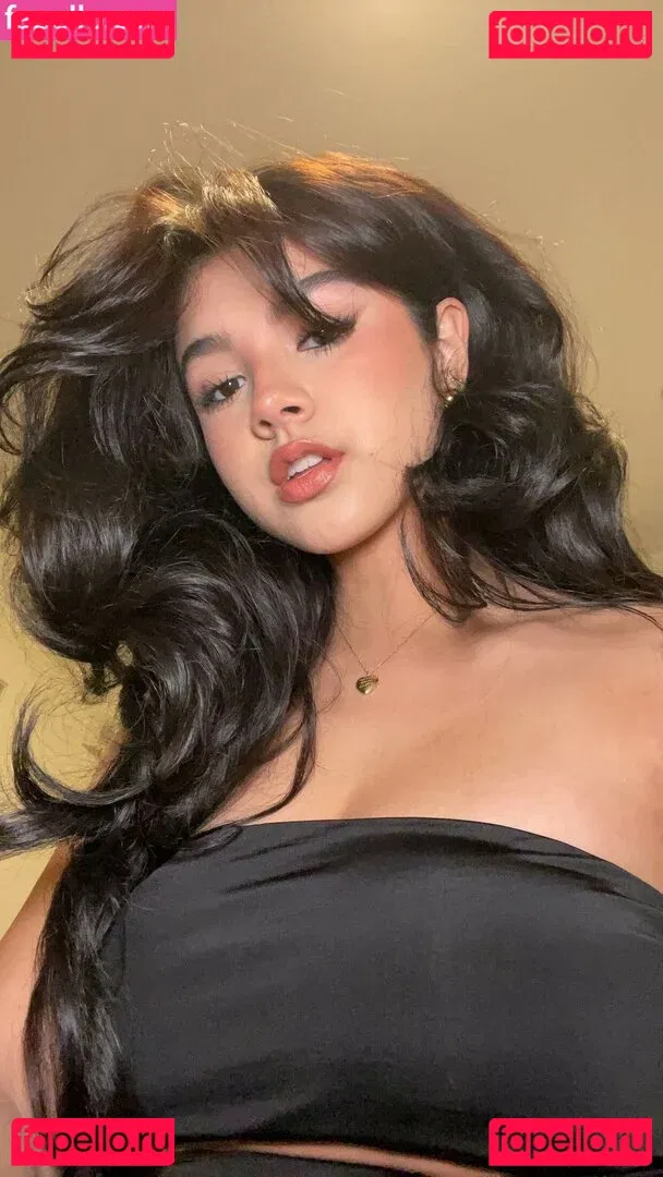 Sara Echeagaray Onlyfans Photo Gallery 