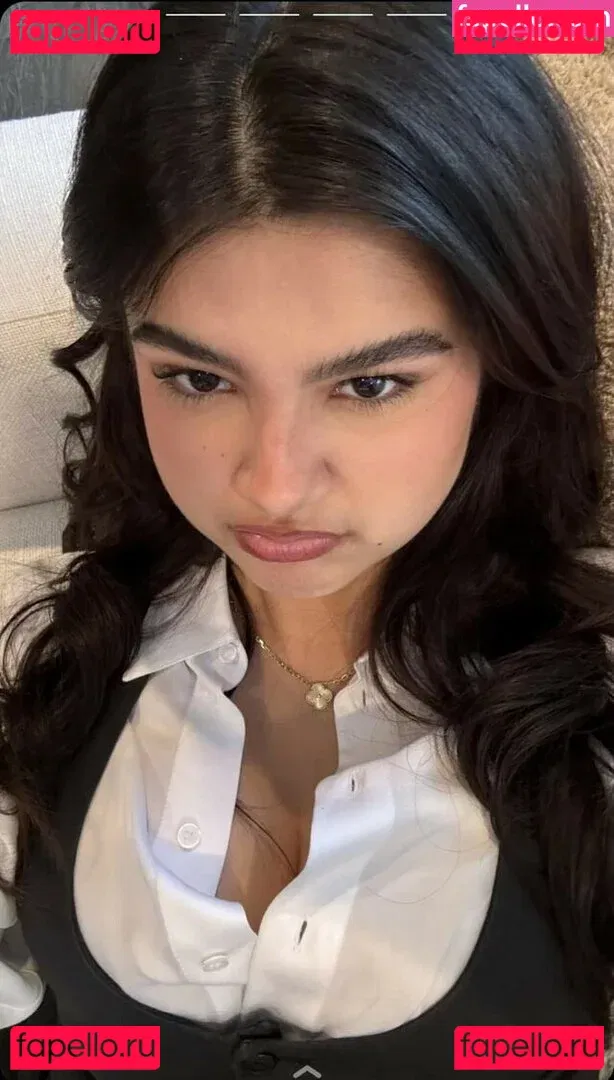 Sara Echeagaray Onlyfans Photo Gallery 