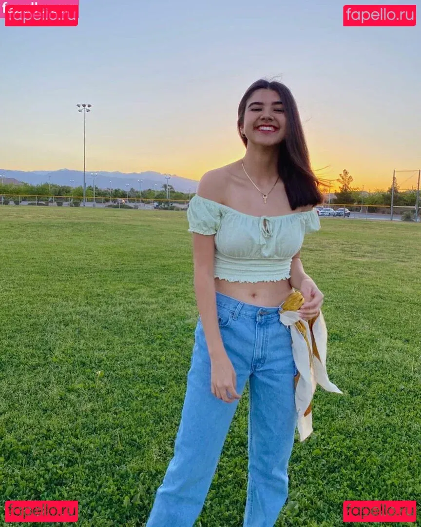 Sara Echeagaray Onlyfans Photo Gallery 