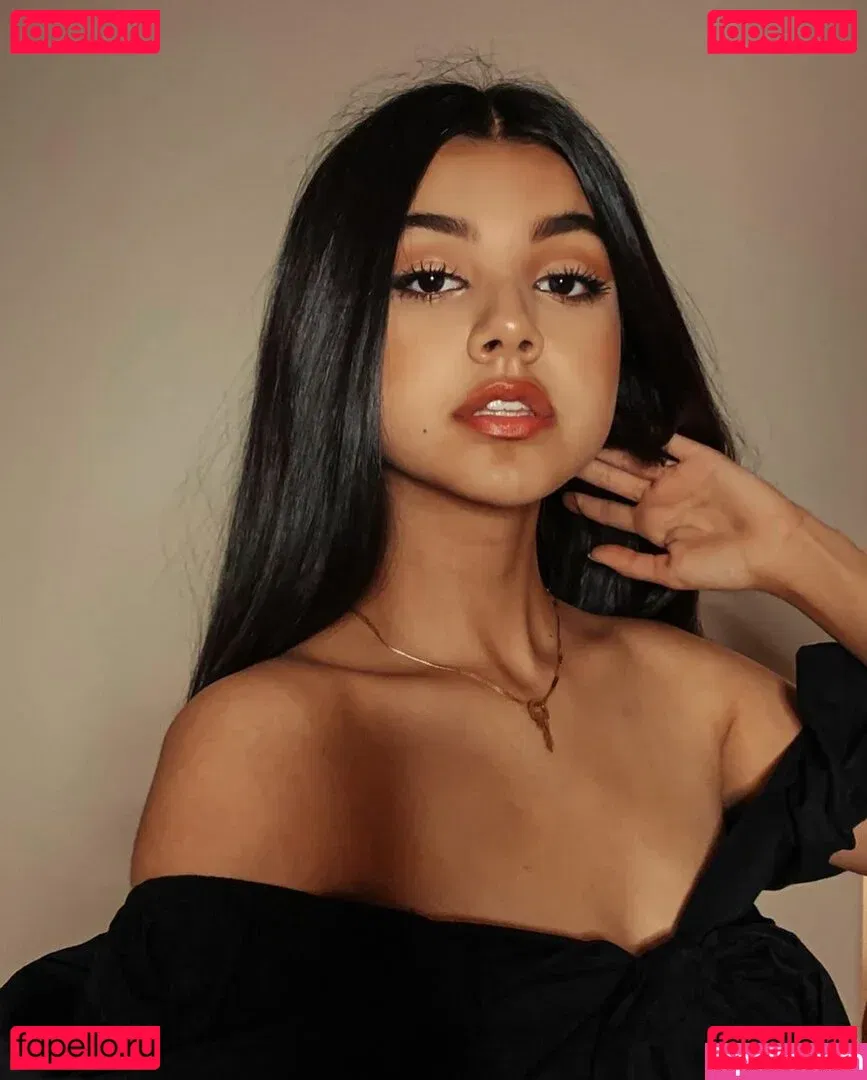 Sara Echeagaray Onlyfans Photo Gallery 