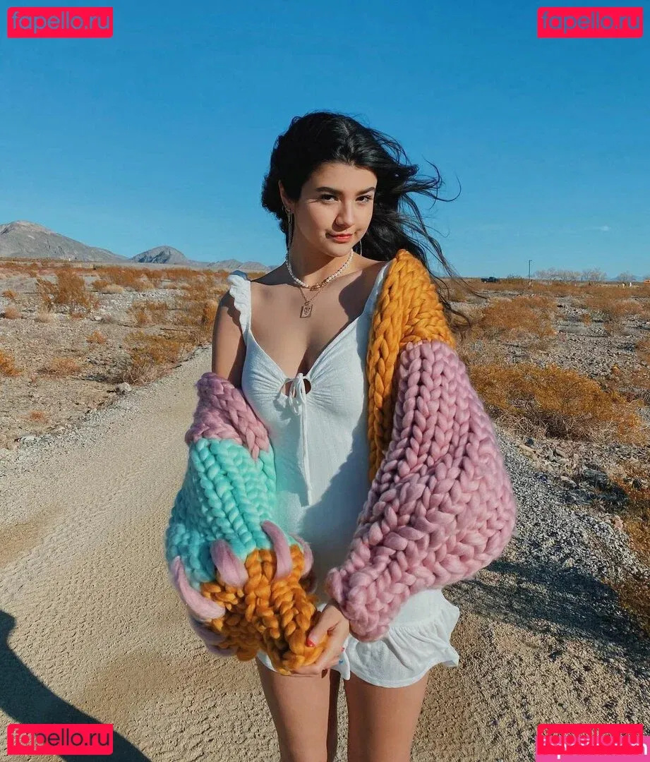 Sara Echeagaray Onlyfans Photo Gallery 