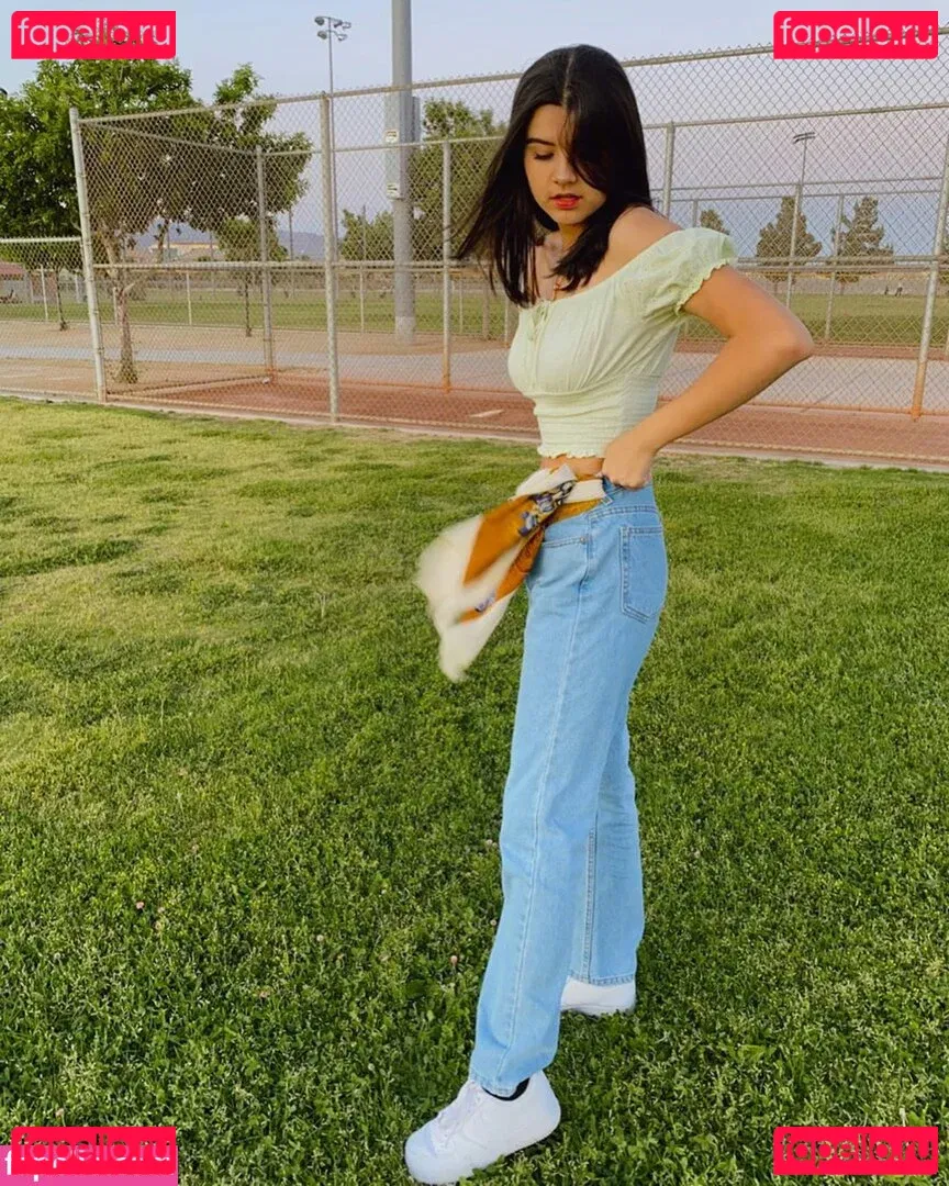 Sara Echeagaray Onlyfans Photo Gallery 