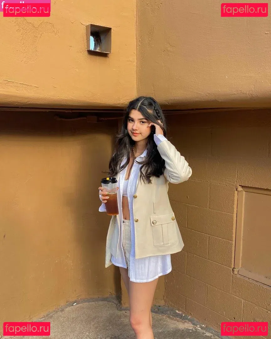 Sara Echeagaray Onlyfans Photo Gallery 