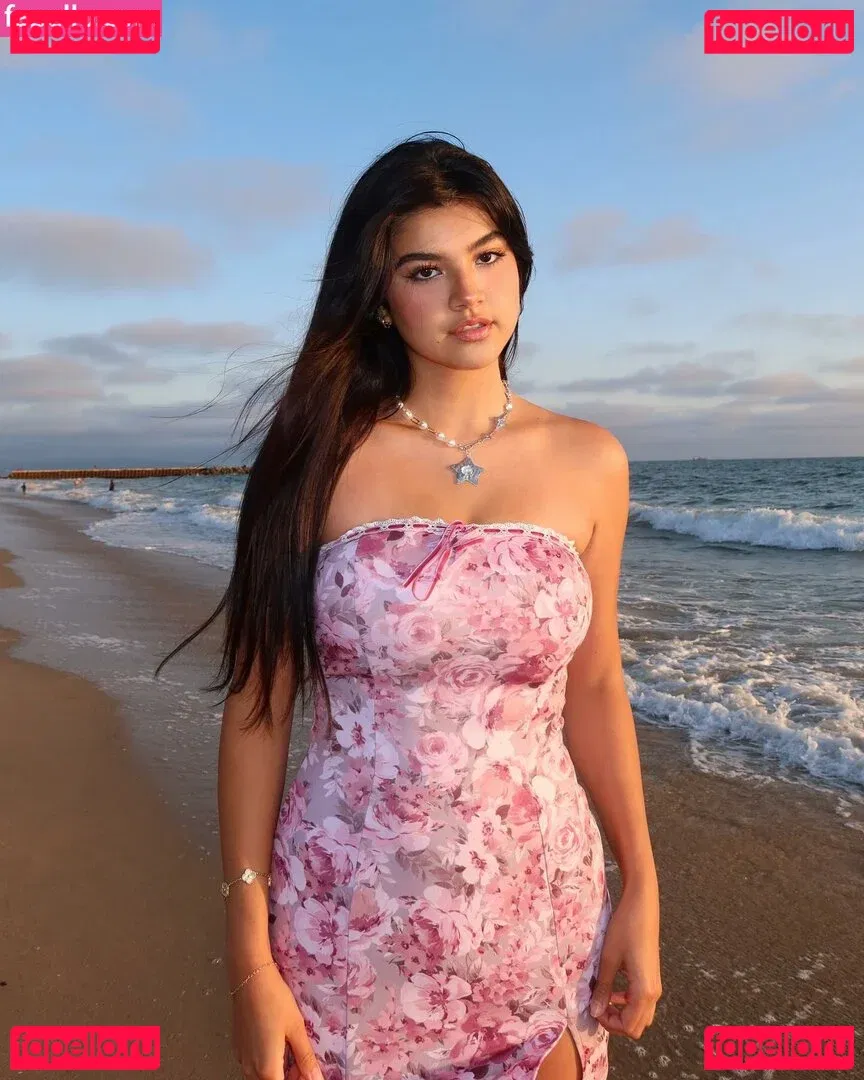 Sara Echeagaray Onlyfans Photo Gallery 