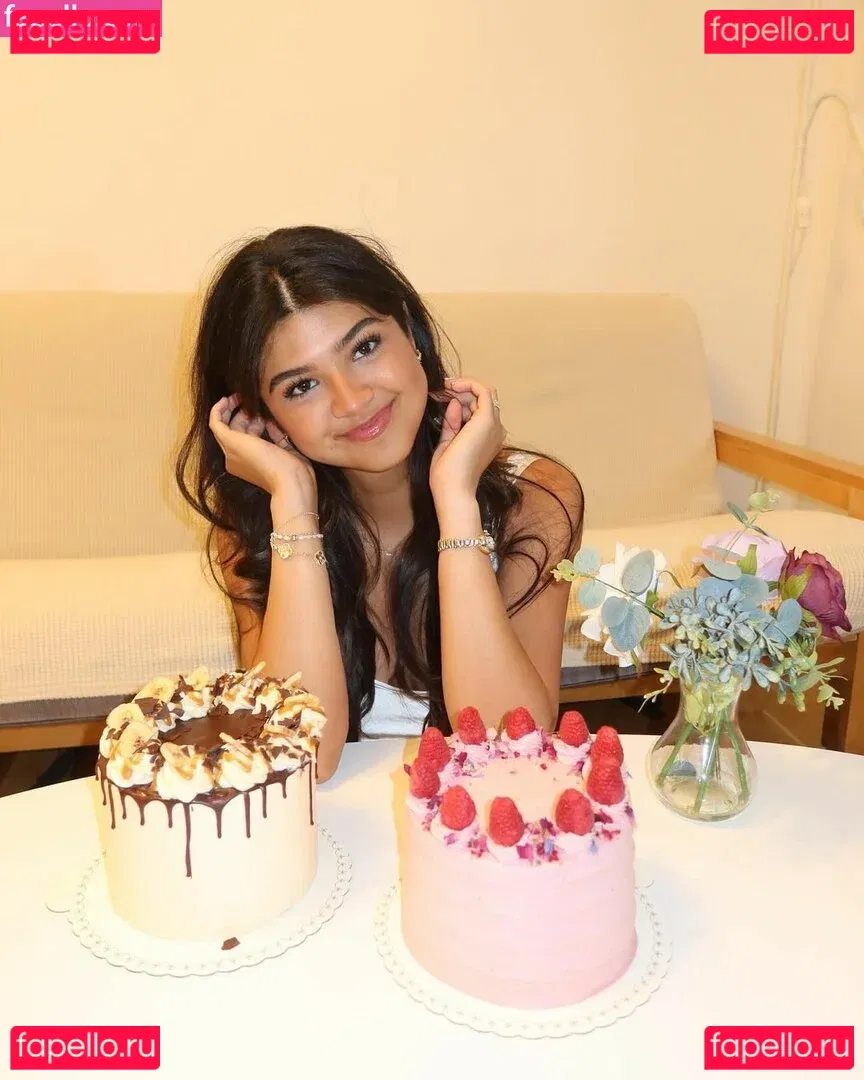 Sara Echeagaray Onlyfans Photo Gallery 