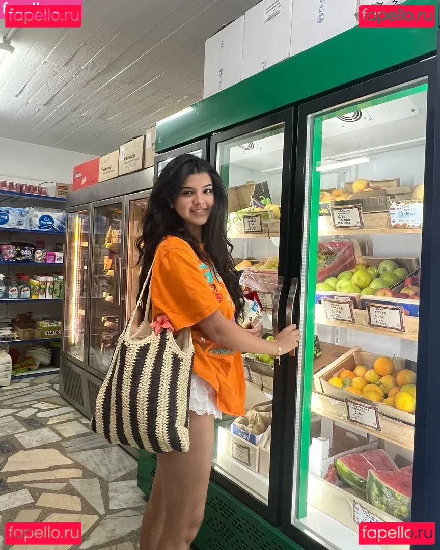 Sara Echeagaray Onlyfans Photo Gallery 