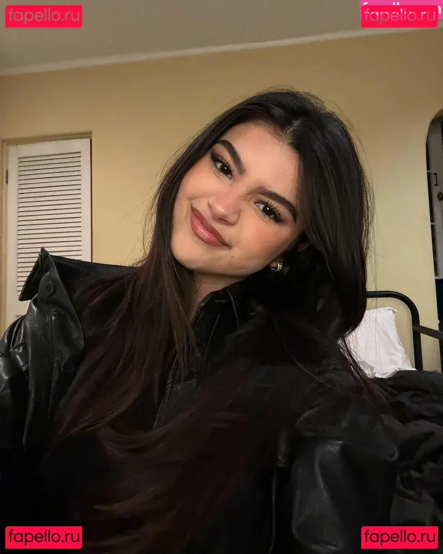 Sara Echeagaray Onlyfans Photo Gallery 