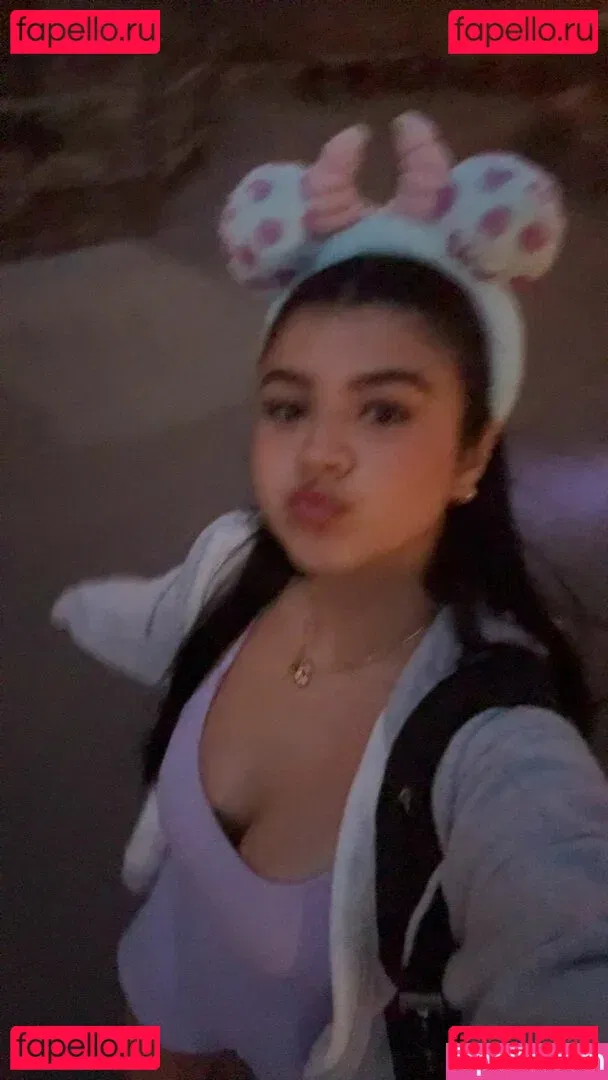 Sara Echeagaray Onlyfans Photo Gallery 