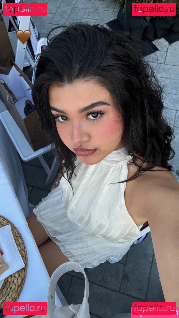 Sara Echeagaray Onlyfans Photo Gallery 