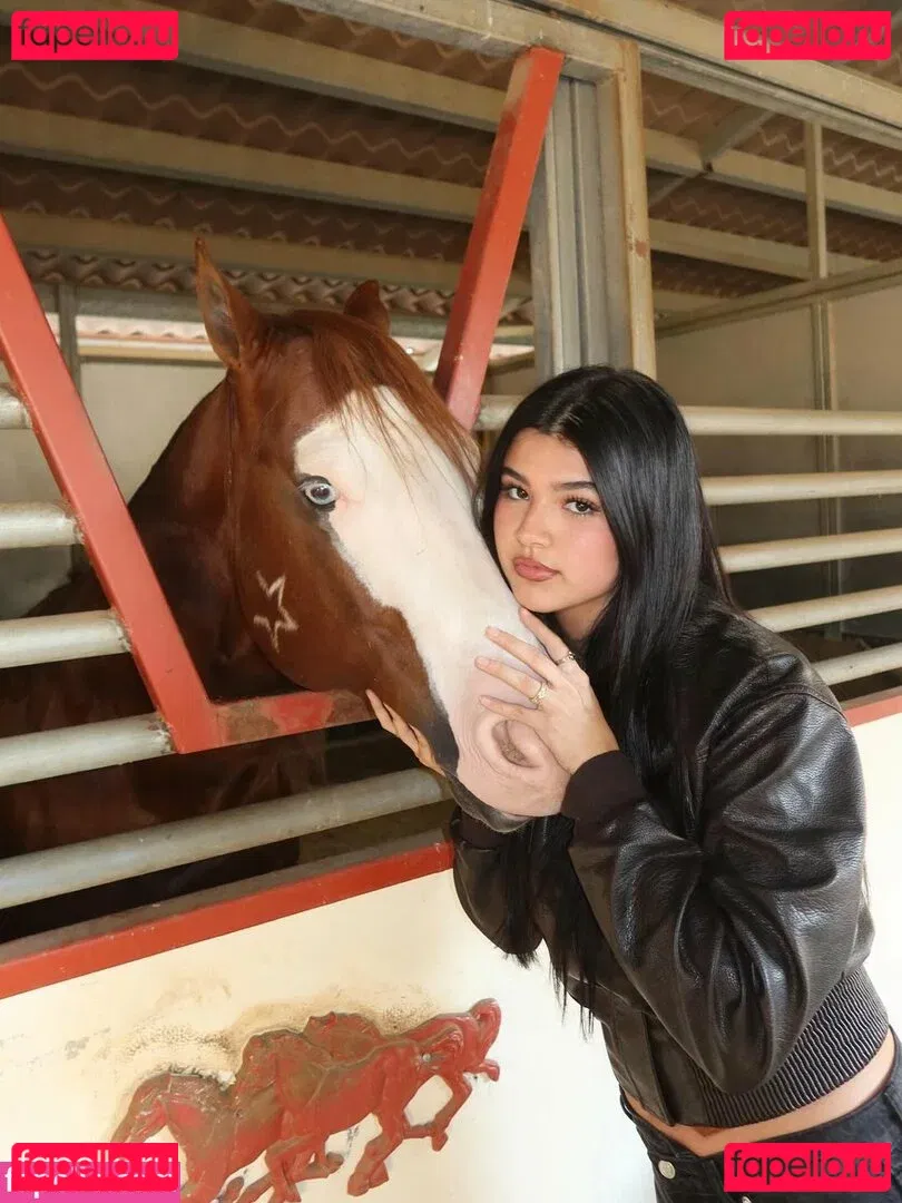 Sara Echeagaray Onlyfans Photo Gallery 