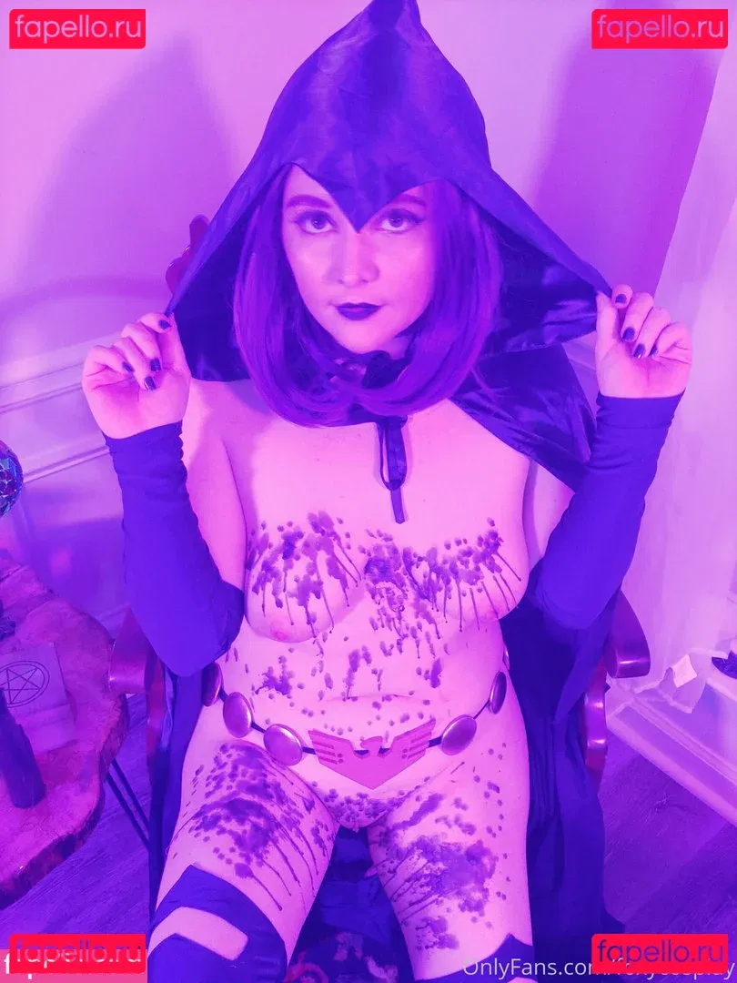 FoxyCosplay Onlyfans Photo Gallery 