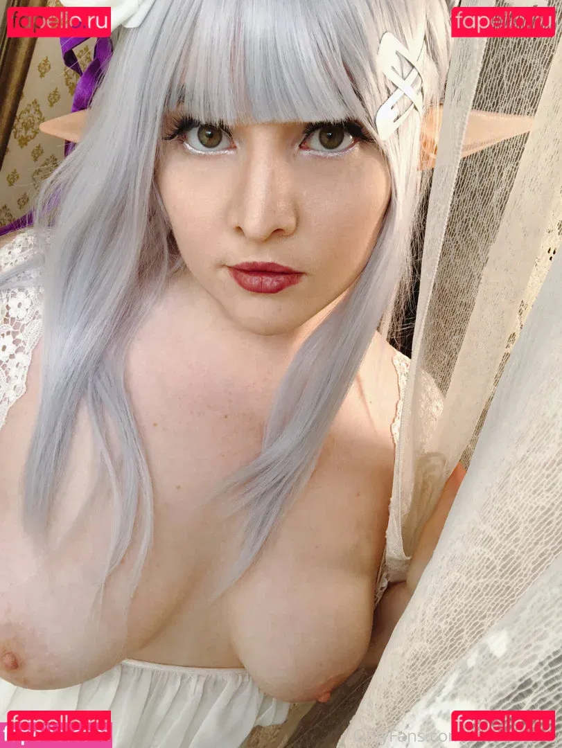 FoxyCosplay Onlyfans Photo Gallery 