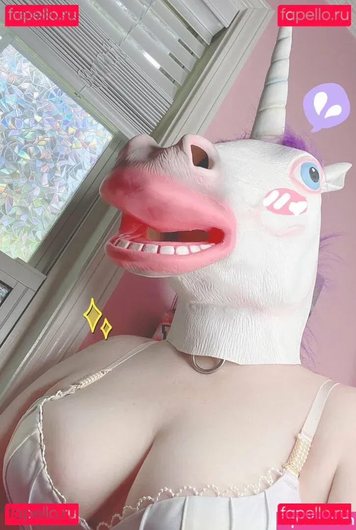 FoxyCosplay Onlyfans Photo Gallery 