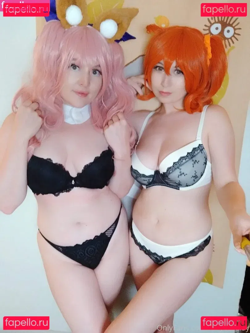 FoxyCosplay Onlyfans Photo Gallery 