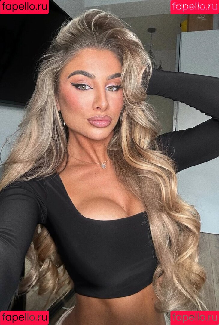 Chloe Streatfield Nude Onlyfans Photo 44