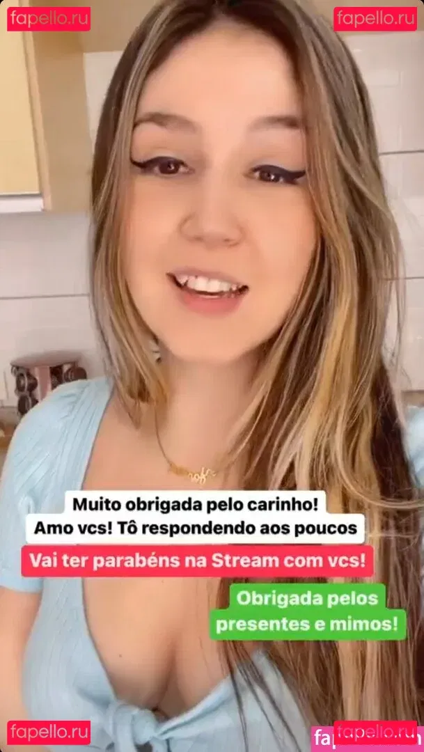 Carolzinha SG Onlyfans Photo Gallery 