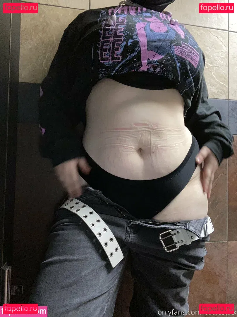 pixiiestixx Onlyfans Photo Gallery 