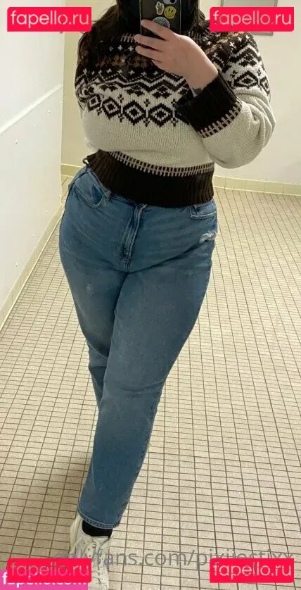 pixiiestixx Onlyfans Photo Gallery 