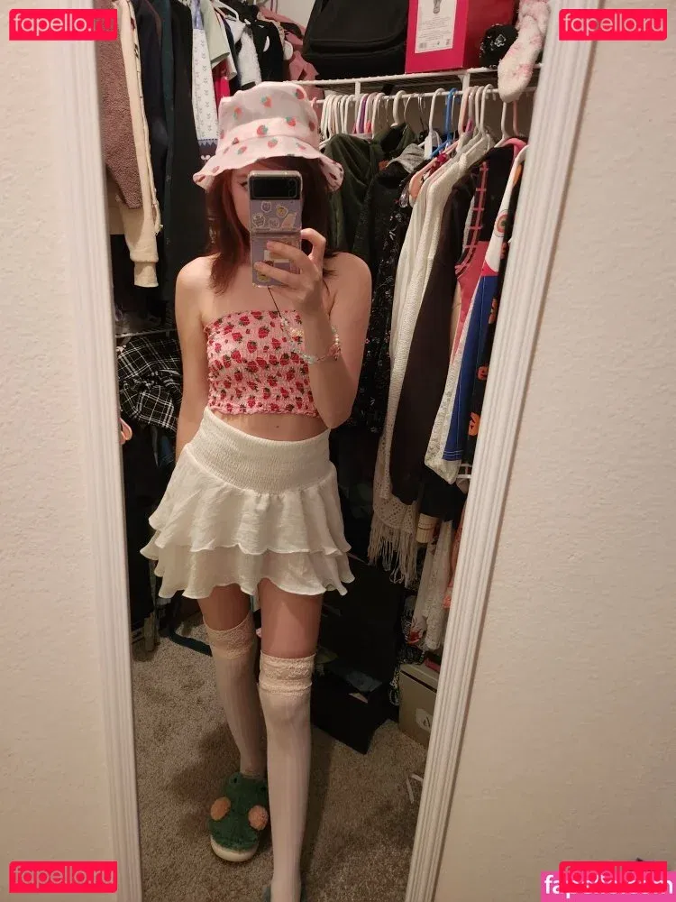 Bunimilk Onlyfans Photo Gallery 