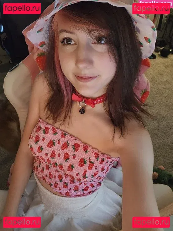 Bunimilk Onlyfans Photo Gallery 