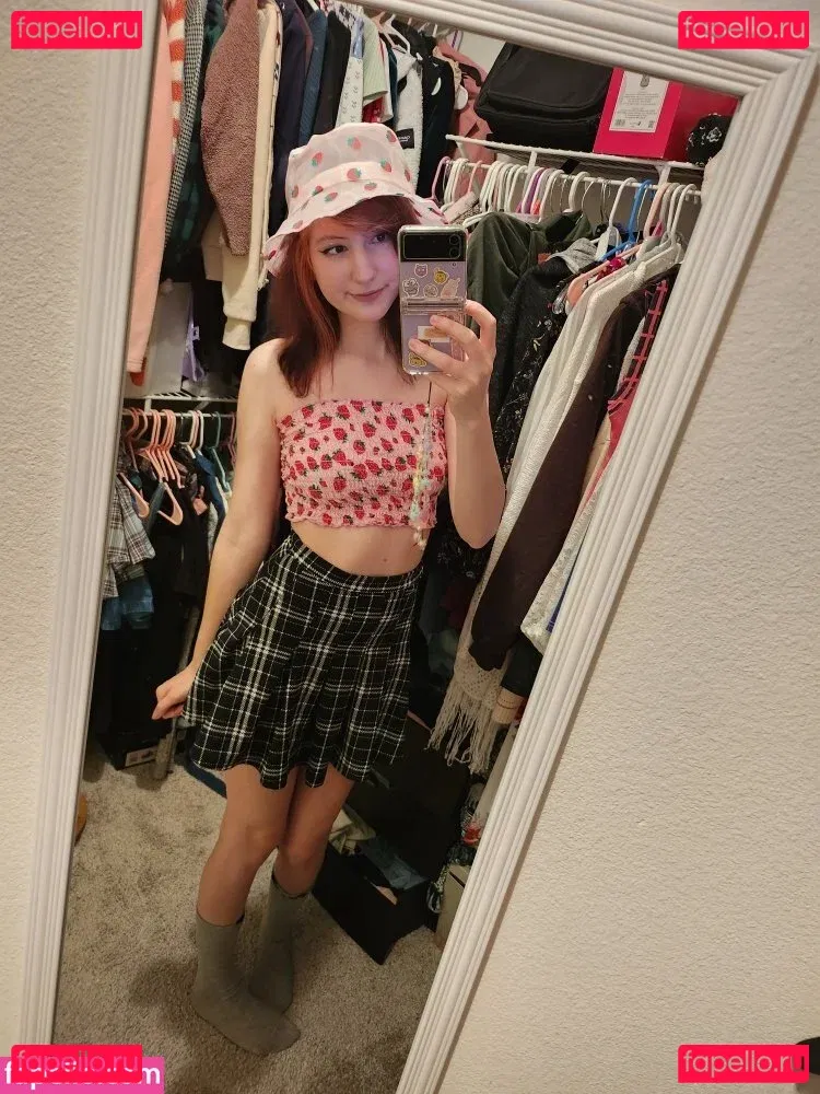 Bunimilk Onlyfans Photo Gallery 