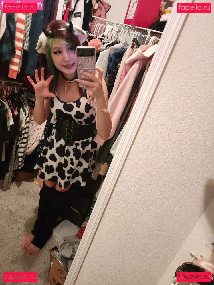 Bunimilk Onlyfans Photo Gallery 