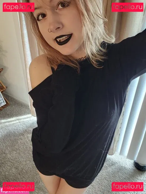 Bunimilk Onlyfans Photo Gallery 