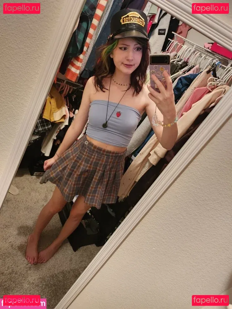 Bunimilk Onlyfans Photo Gallery 