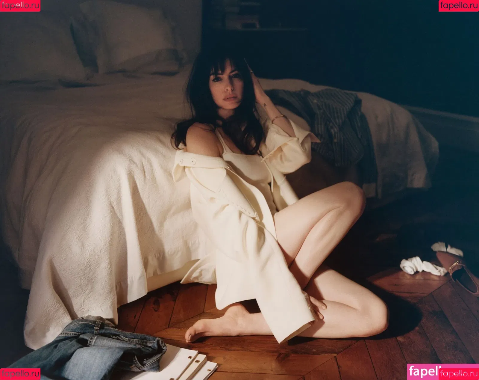 Anne Hathaway Onlyfans Photo Gallery 