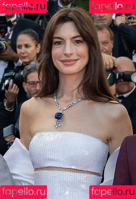 Anne Hathaway Onlyfans Photo Gallery 