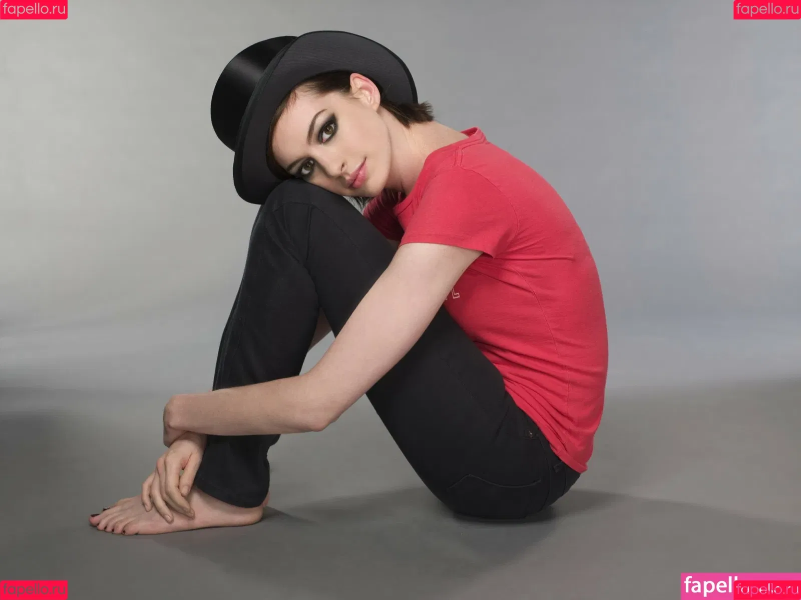 Anne Hathaway Onlyfans Photo Gallery 