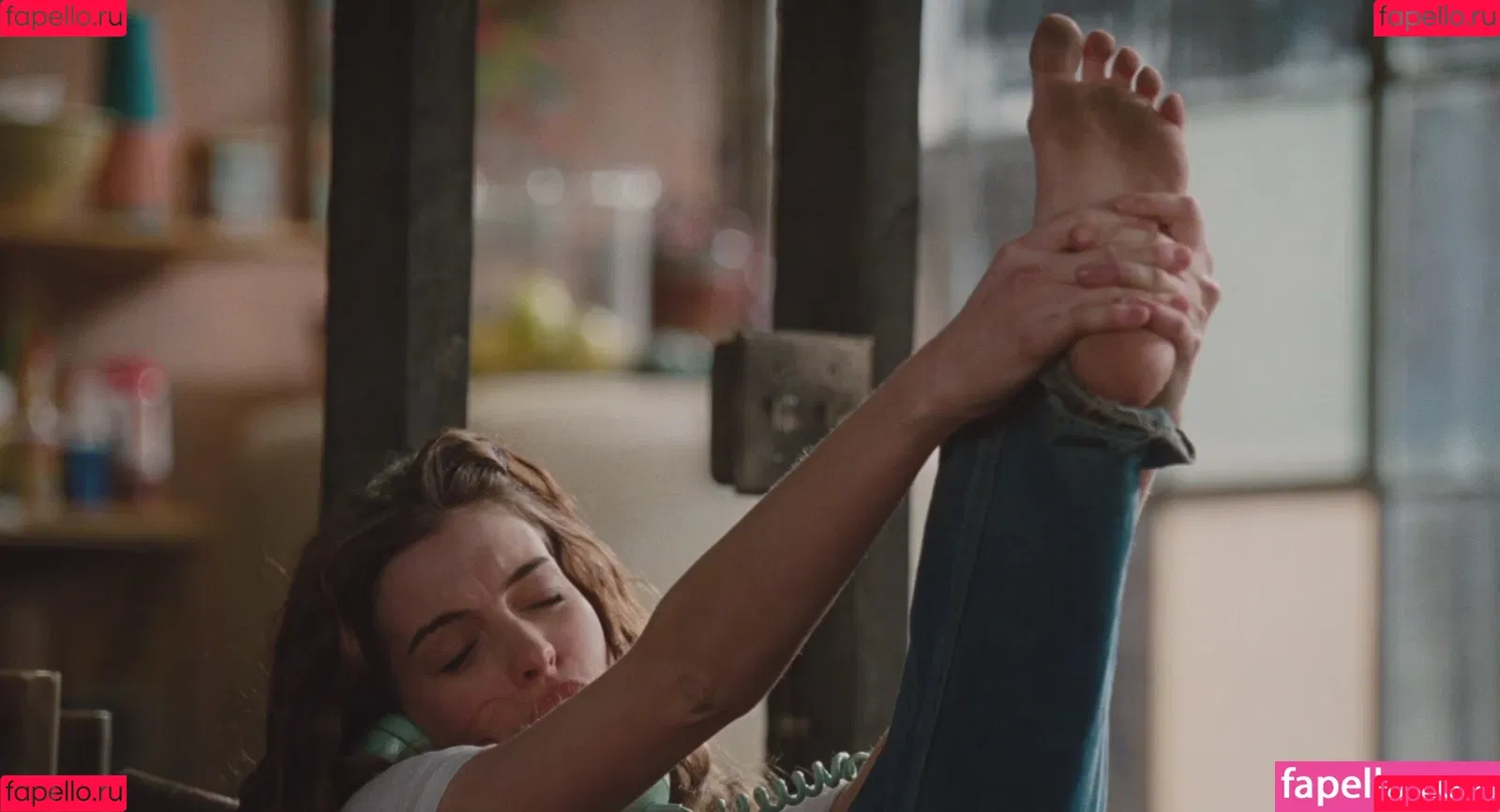 Anne Hathaway Onlyfans Photo Gallery 