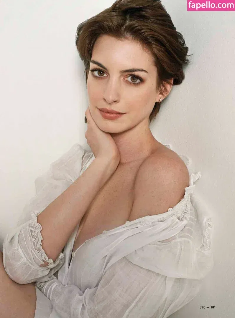 Anne Hathaway Onlyfans Photo Gallery 