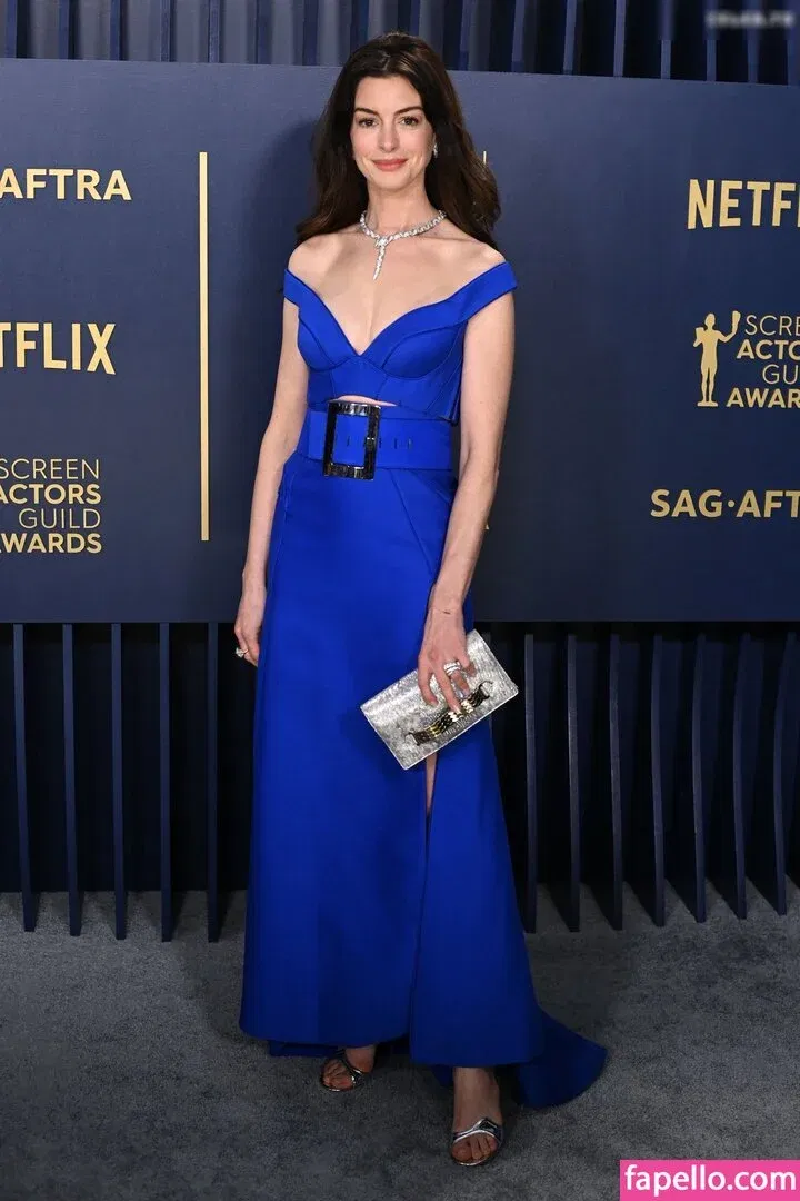 Anne Hathaway Onlyfans Photo Gallery 