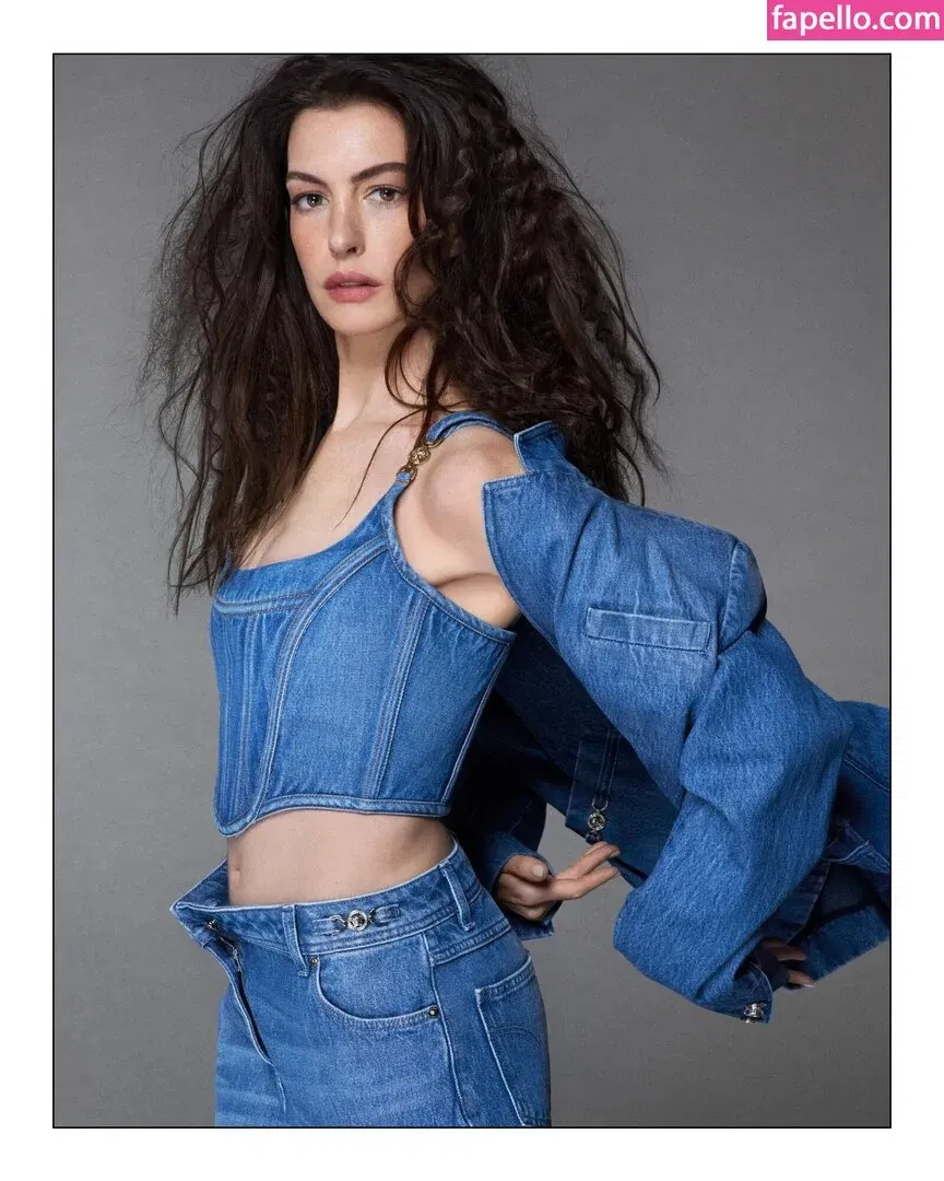 Anne Hathaway Onlyfans Photo Gallery 