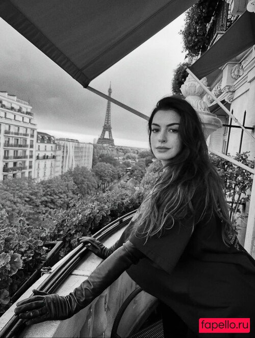 Anne Hathaway Onlyfans Photo Gallery 