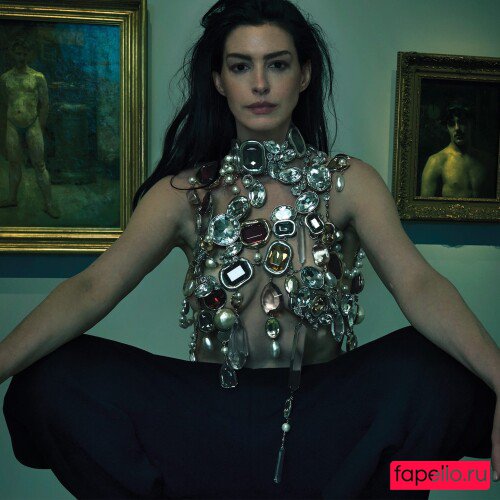 Anne Hathaway Onlyfans Photo Gallery 